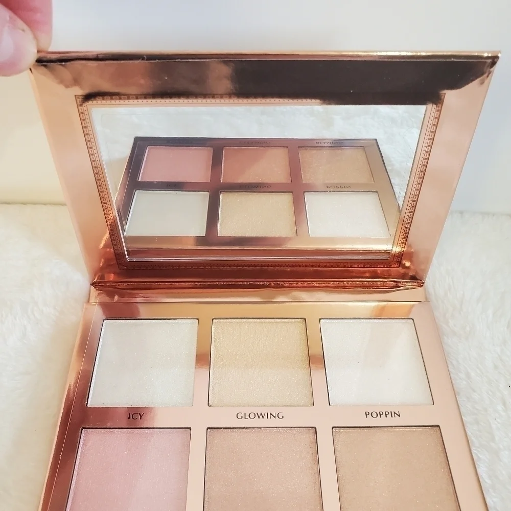 𝅺NIB Ace Beaute Glow Essentials Shimmer Highlighter Palette